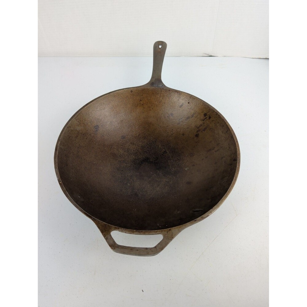 Lodge Cast Iron Wok Cookware Kitchen 13" Vtg